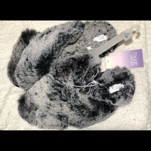 Stars Above Faux Fur Slides